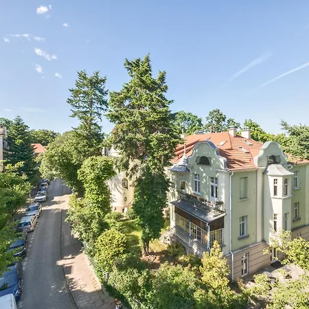 Monte Cassino Family By Northside *